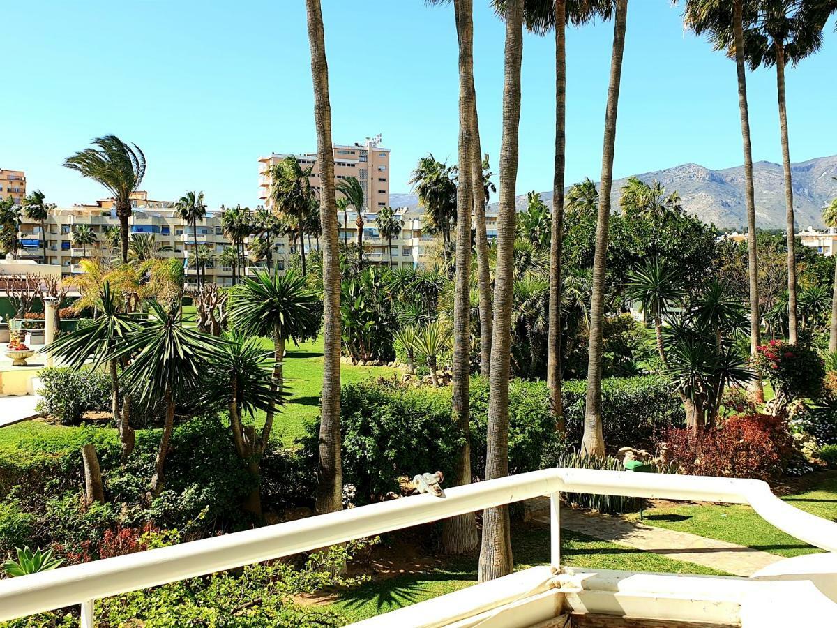 Golf Coast Los Alamos, Primera Linea De Playa Торремолінос Екстер'єр фото