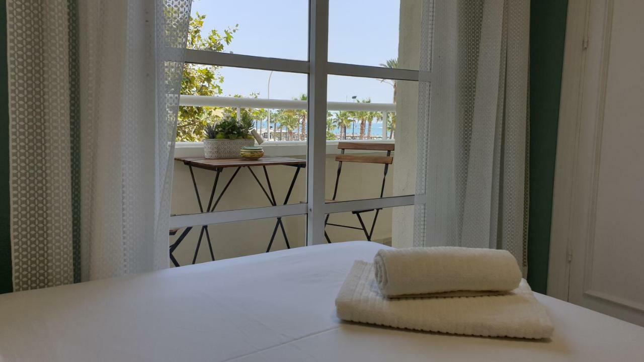 Golf Coast Los Alamos, Primera Linea De Playa Торремолінос Екстер'єр фото
