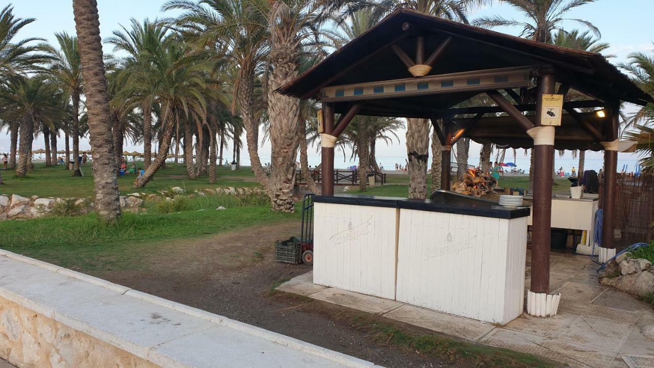 Golf Coast Los Alamos, Primera Linea De Playa Торремолінос Екстер'єр фото