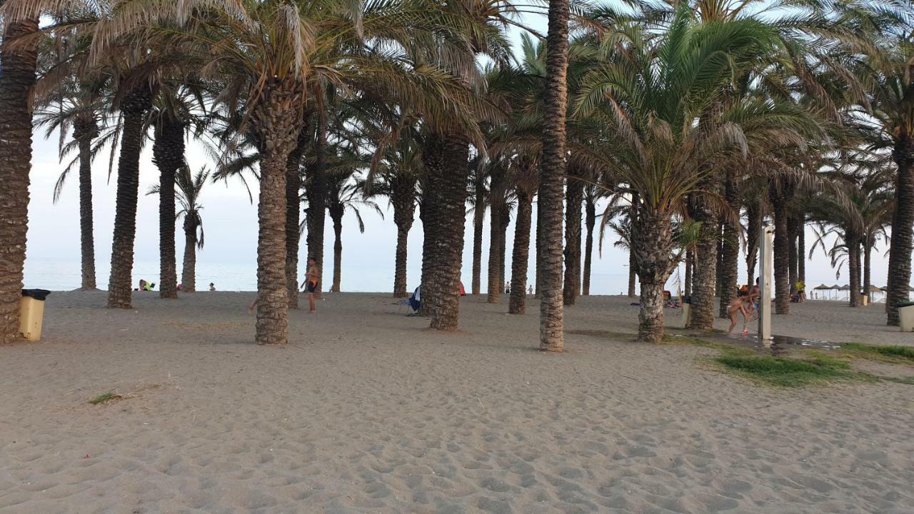 Golf Coast Los Alamos, Primera Linea De Playa Торремолінос Екстер'єр фото