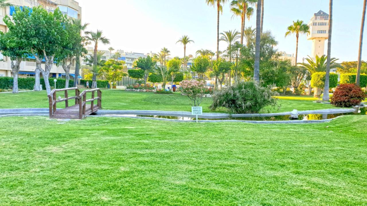 Golf Coast Los Alamos, Primera Linea De Playa Торремолінос Екстер'єр фото