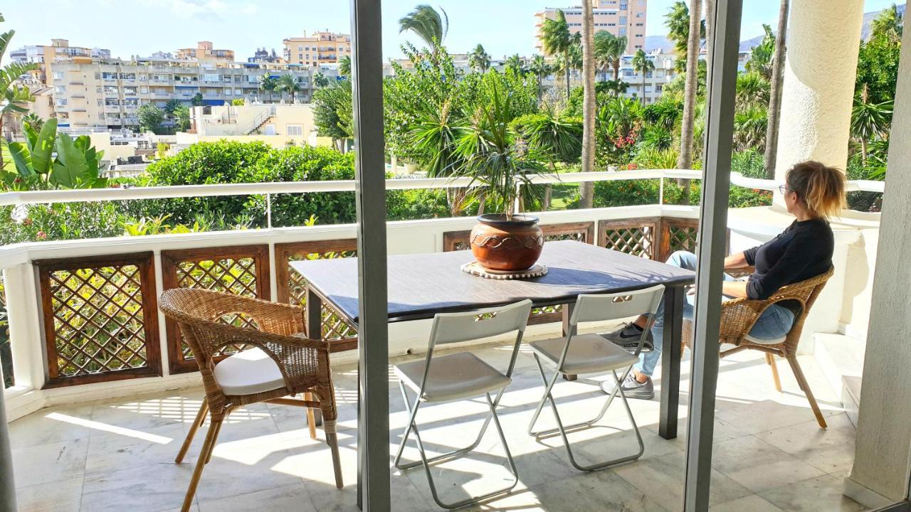 Golf Coast Los Alamos, Primera Linea De Playa Торремолінос Екстер'єр фото