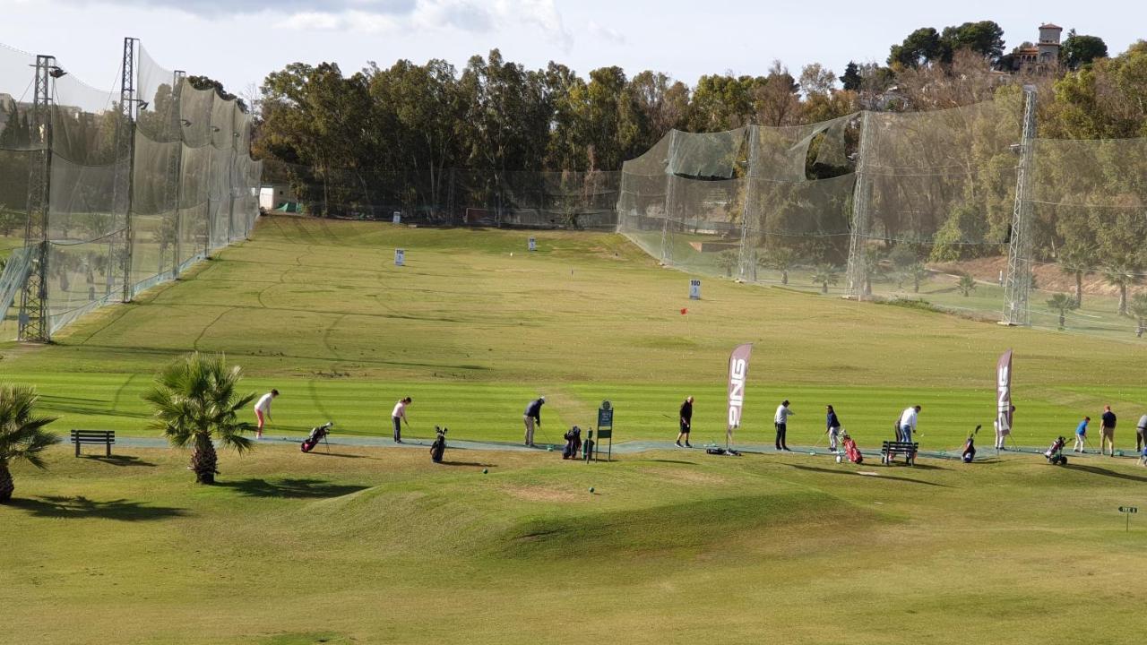 Golf Coast Los Alamos, Primera Linea De Playa Торремолінос Екстер'єр фото